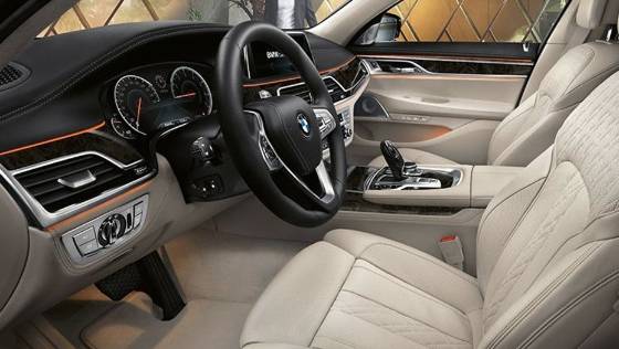 BMW 7 Series (2019) Interior 006