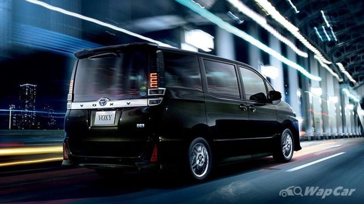 Toyota Noah/Voxy – Alphard versi mini, tapi kenapa di Malaysia tak laku langsung?