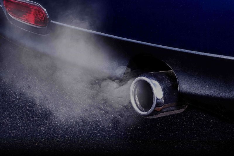 Shopping for a used car? The colour of exhaust smoke tells you what's ...