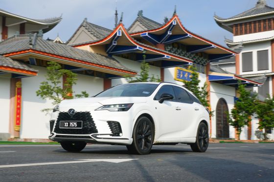 Review: 2023 Lexus RX500h in Malaysia - In a time where everyone's 'innovating', it's perfectly OK to stick to your lane