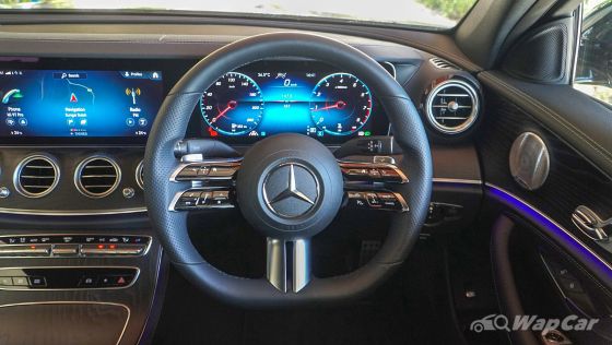2021 Mercedes-Benz E-Class E300 AMG Line Interior 002
