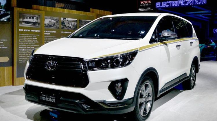 Is the Toyota Innova Hybrid set to be launched in 2022 and will it switch to FWD?