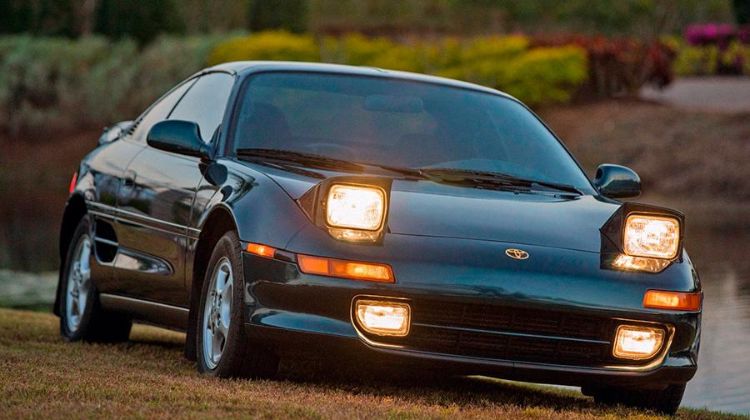 15 coolest pop-up headlights that flipped our minds – AE86, RX-7, Ferraris, and more!