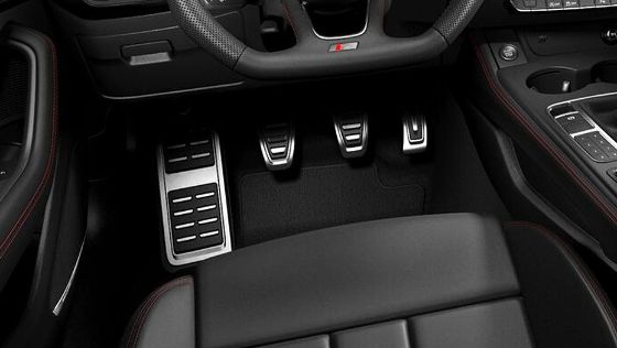 Audi A4 (2019) Interior 007