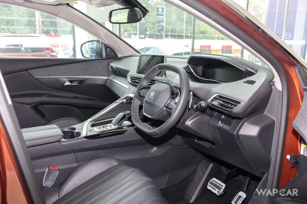 2019 Peugeot 3008 THP Plus Allure Interior 002