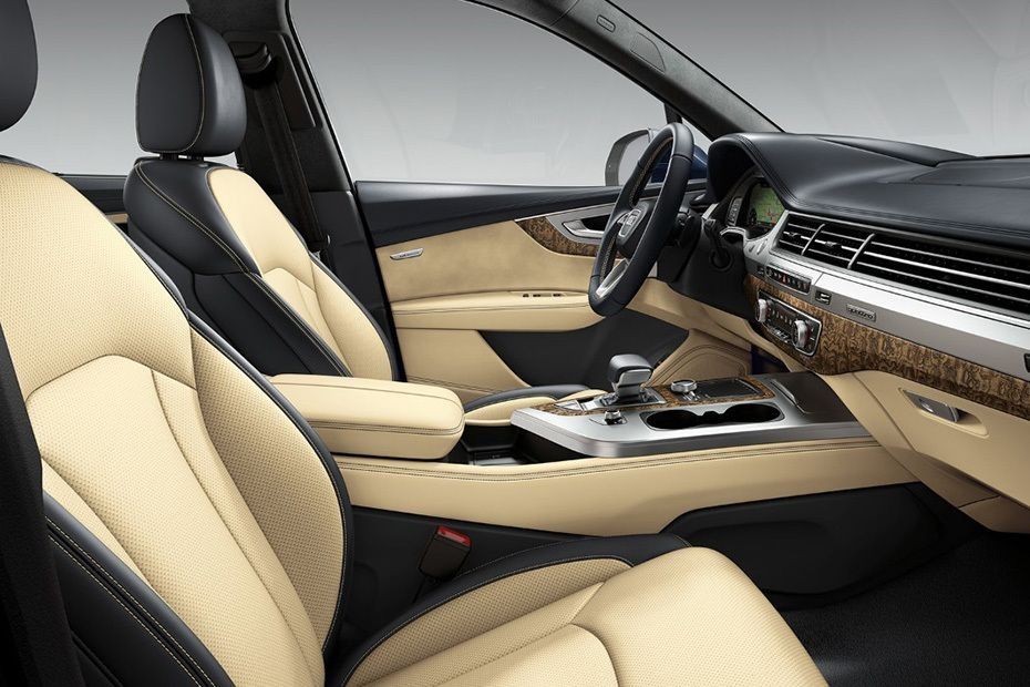 Audi Q7 (2019) Interior 005