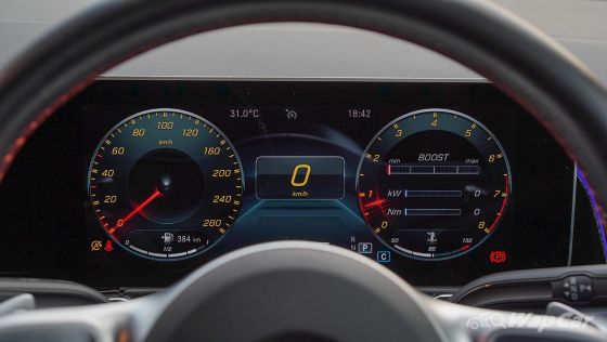 2020 Mercedes-AMG GLB 35 4MATIC Interior 006