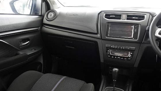 2019 Perodua Aruz 1.5 X Interior 004