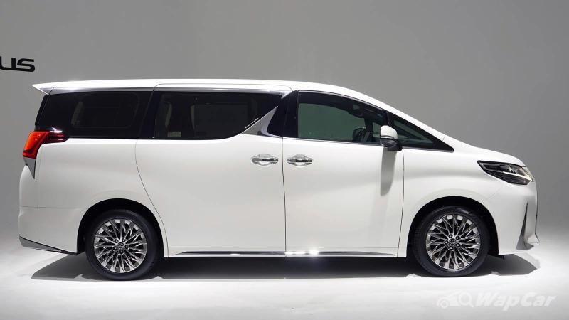 Closer Look: The Lexus LM 350, when the Alphard is just another poor-man's car 02