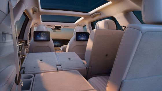 2022 Mercedes-Benz EQS SUV Upcoming Interior 011