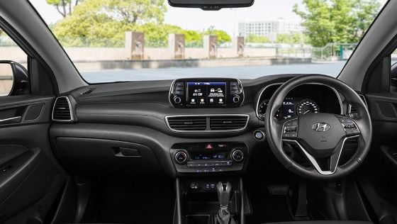 Hyundai Tucson (2018) Interior 001
