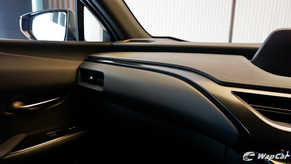 2020 Lexus UX 200 Urban Interior 004