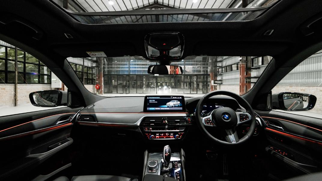 2021 BMW 6 Series GT 630i M Sport Interior 001