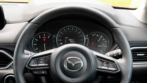 2019 Mazda CX-5 2.5L TURBO Interior 006