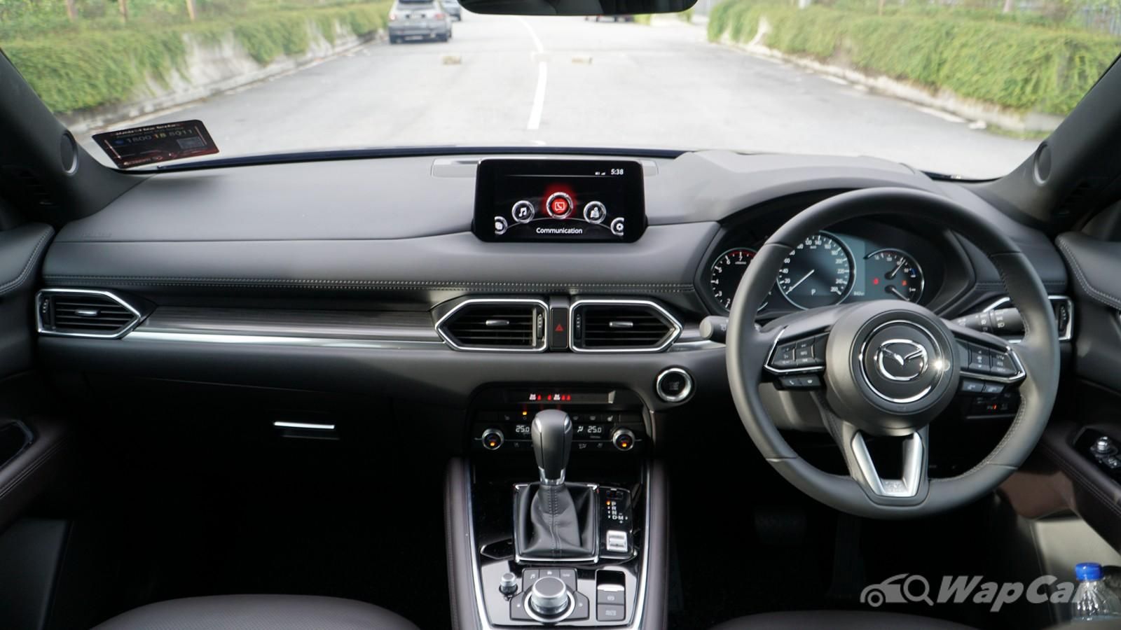 2022 Mazda CX-8 2.5L Turbo AWD High Plus Interior 001
