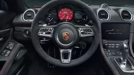 2018 Porsche 718 718 Cayman GTS Interior 001