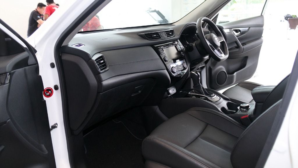 2019 Nissan X-Trail 2.5 4WD Interior 003
