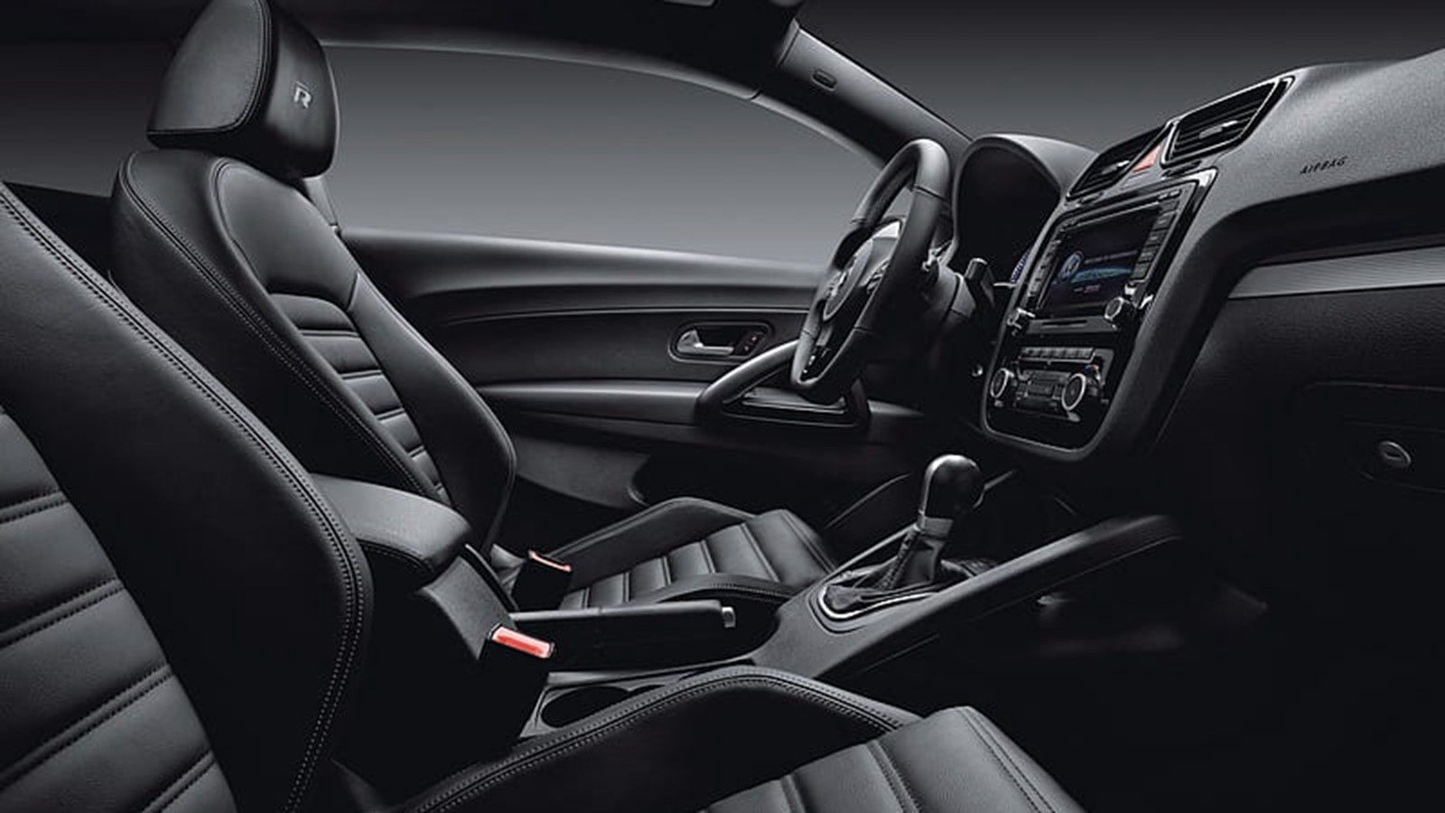 2021 Volkswagen Scirocco 1.4TSI Interior 001