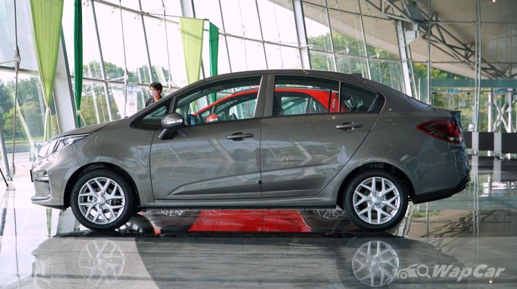 2022 Proton Persona facelift - From RM 45k to RM 54k, which variant is best?