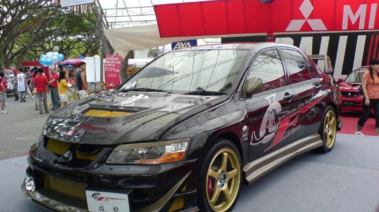 Jackie Chan once redesigned a Mitsubishi Lancer Evo, how did this weird partnership begin?