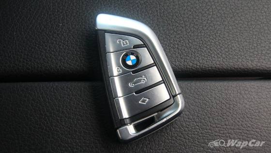 2019 BMW 5 Series 520i Luxury Others 008