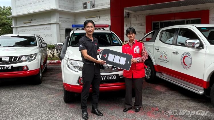 Malaysian Red Crescent Society receives Mitsubishi Triton power to provide aid to flood victims