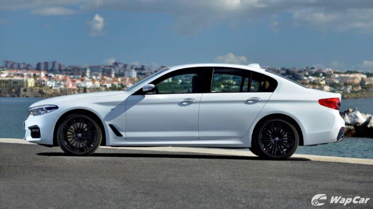 2020 (G30) BMW 5 Series facelift vs pre-facelift, is newer better?