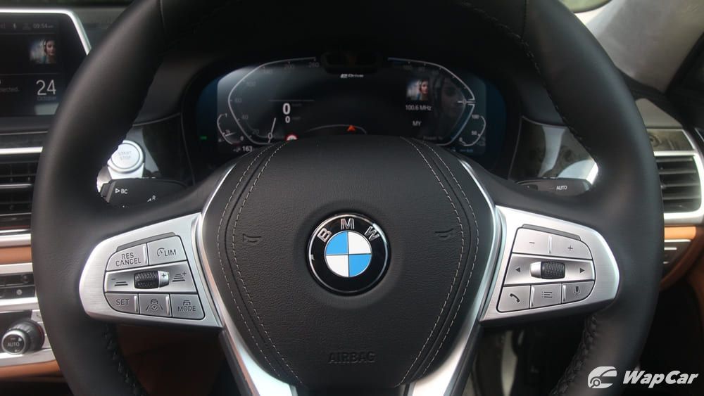 2019 BMW 7 Series 740Le xDrive Interior 005