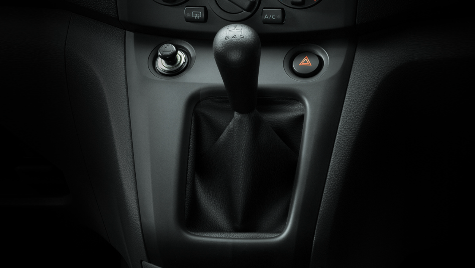 2023 Nissan NV200 Semi-Panel Van 1.6L Interior 005