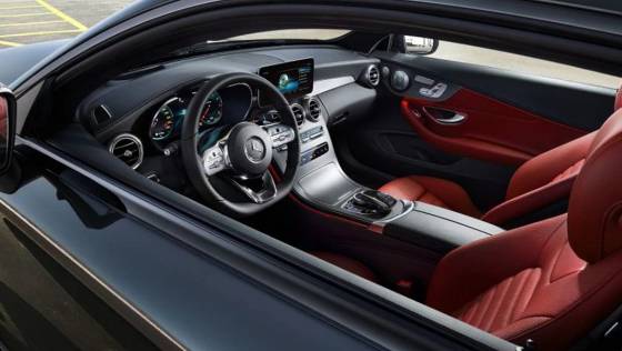 Mercedes-Benz C-Class Coupe (2019) Interior 013