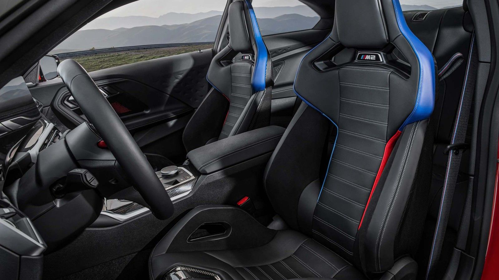 2023 BMW M2 Coupe Interior 001