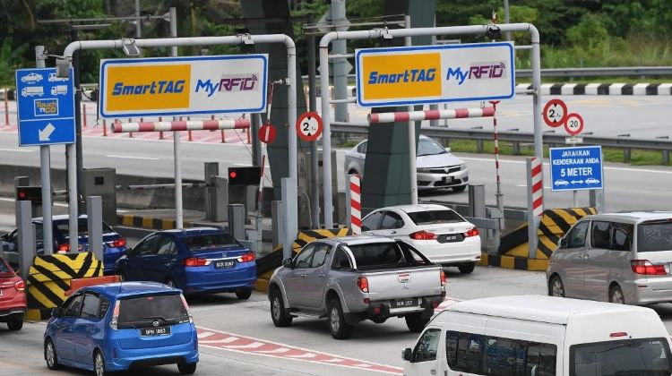PLUS closes Smart Tag lanes in the north to make way for RFID
