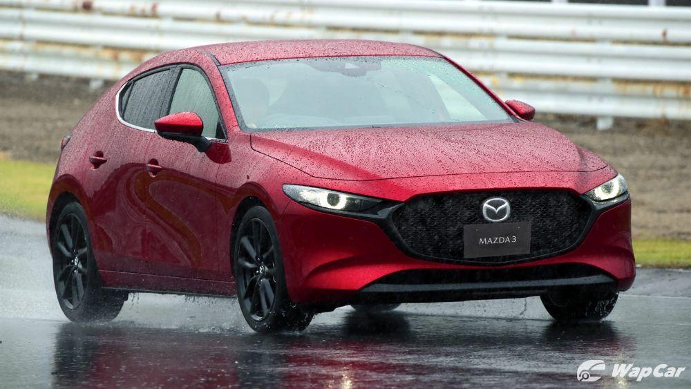 It’s official, the Mazda 3 is the world’s most beautiful car 01