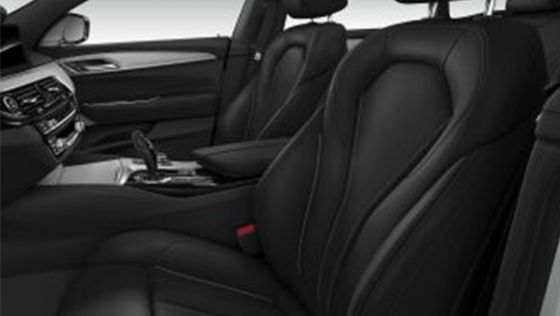 BMW 6 Series GT (2019) Interior 015