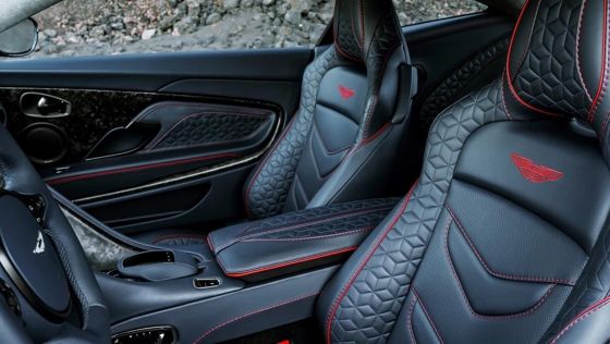 Aston Martin DBS Superleggera (2019) Interior 006