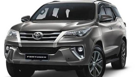 Toyota Fortuner (2018) Others 005
