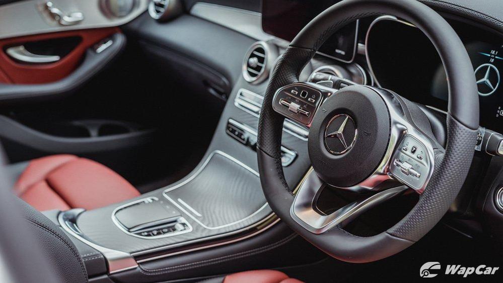 2020 Mercedes-Benz GLC 300 4Matic Interior 003