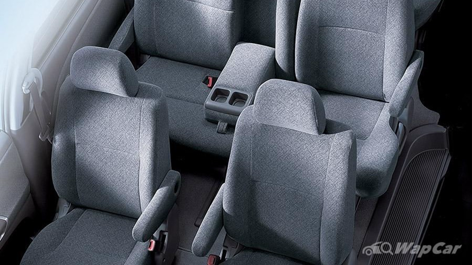 2019 Toyota Estima 2.4L Aeras Interior 007