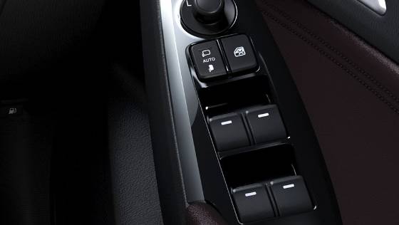 Mazda 3 Hatchback (2018) Interior 006