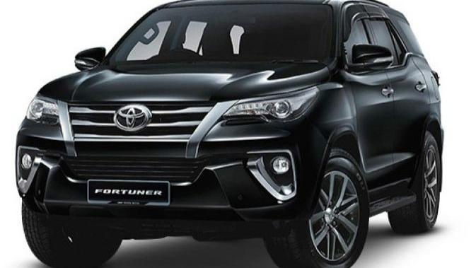 Toyota Fortuner (2018) Others 004