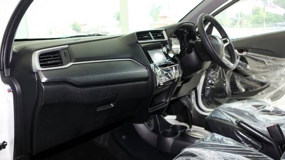 2018 Honda BR-V 1.5 V Interior 003