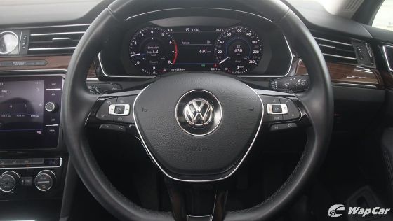 2018 Volkswagen Passat 2.0 TSI Highline Interior 008