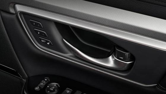 Honda CR-V (2018) Interior 009