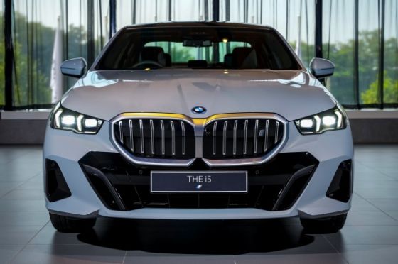 BMW Group Malaysia mengakhiri tahun 2023 sebagai jenama kereta premium No.1 - Lebih daripada 15,000 unit dijual!
