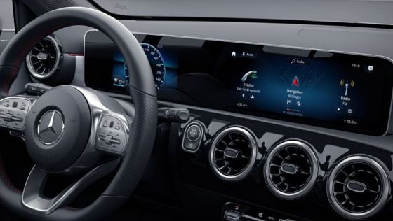 2019 Mercedes-Benz A200 Sedan Progressive Line Interior 002