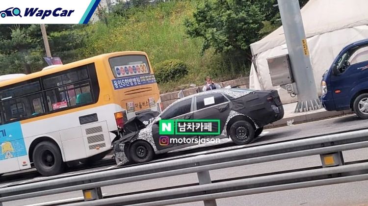 What happened to its AEB? Prototype Hyundai sedan rear-ended bus in Korea