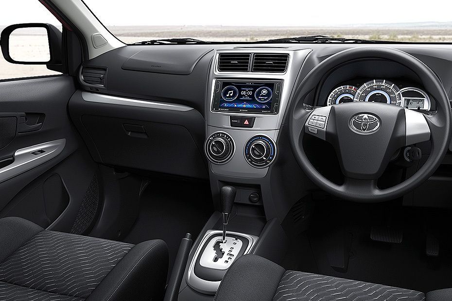 Toyota Avanza (2019) Interior 001