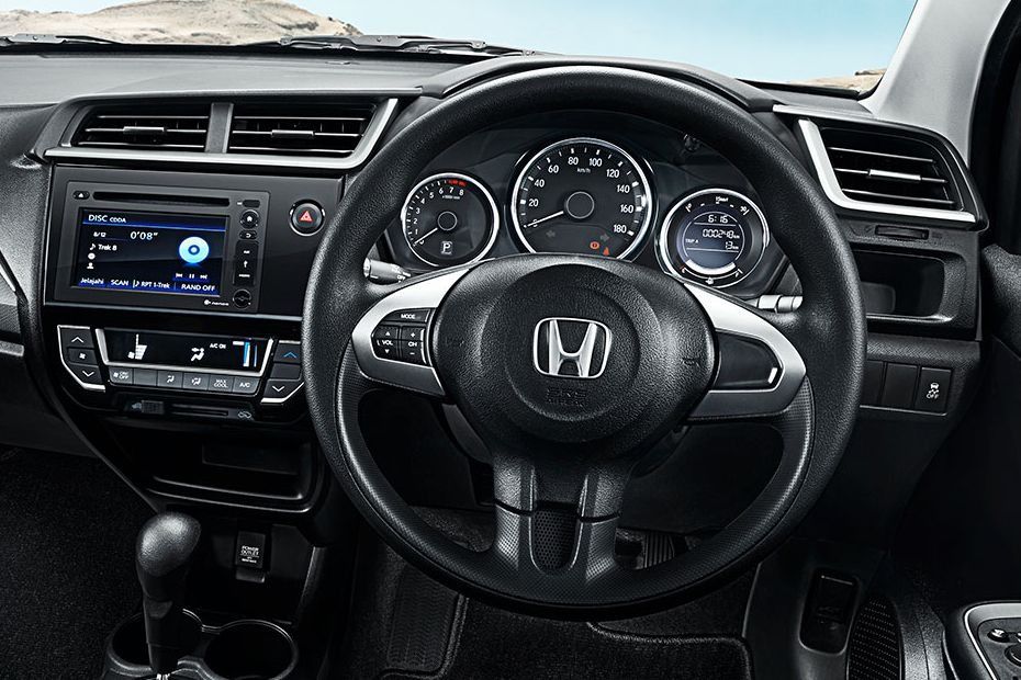 Honda BR-V (2018) Interior 001