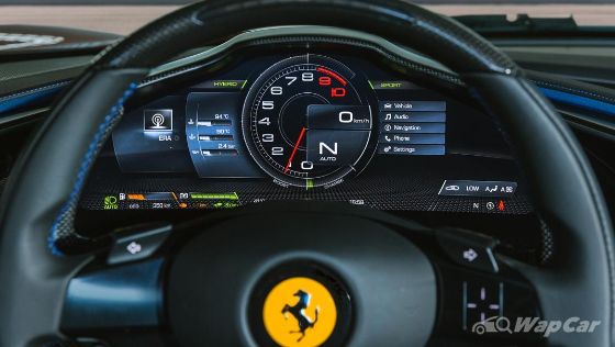 2022 Ferrari 296 GTS V6 Interior 007
