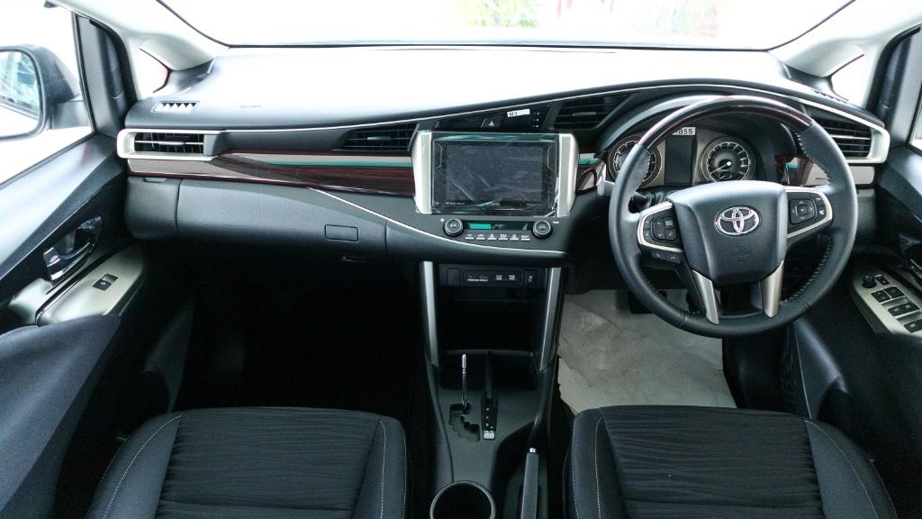 2018 Toyota Innova 2.0G (A) Interior 001